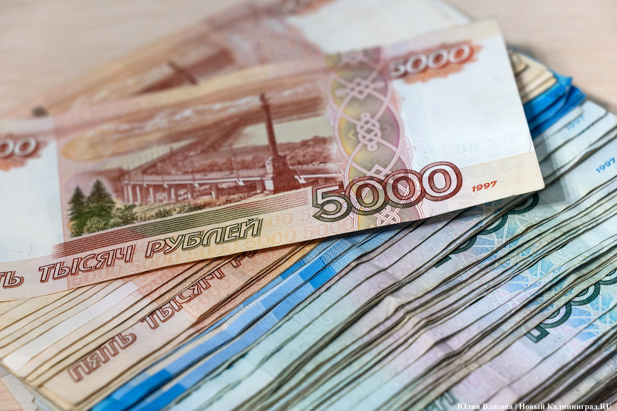 Лаборатория судебной экспертизы заказывает прибор для идентификации бриллиантов