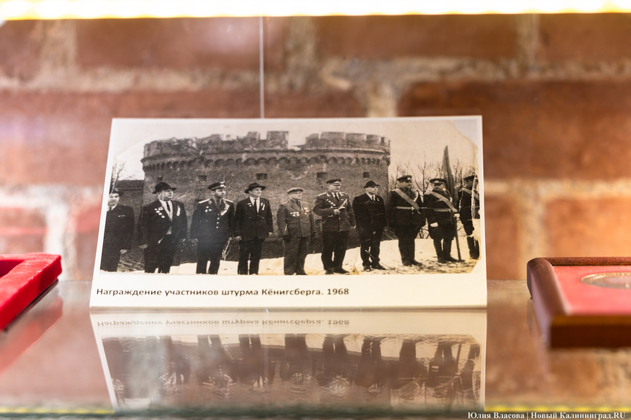 «За крепостной стеной»: Музей янтаря открыл экспозицию в пороховом погребе (фото)