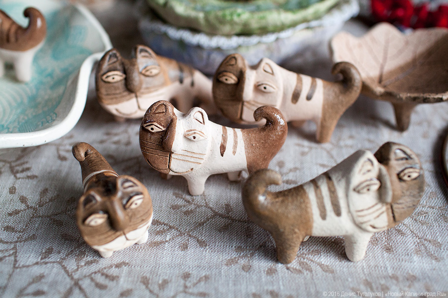 Тарелочка с голубой каёмочкой: что продавали на ярмарке «Город мастеров»