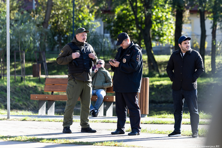 Жители пос. им. А Космодемьянского пожаловались на скверный запах и вырубки (фото)