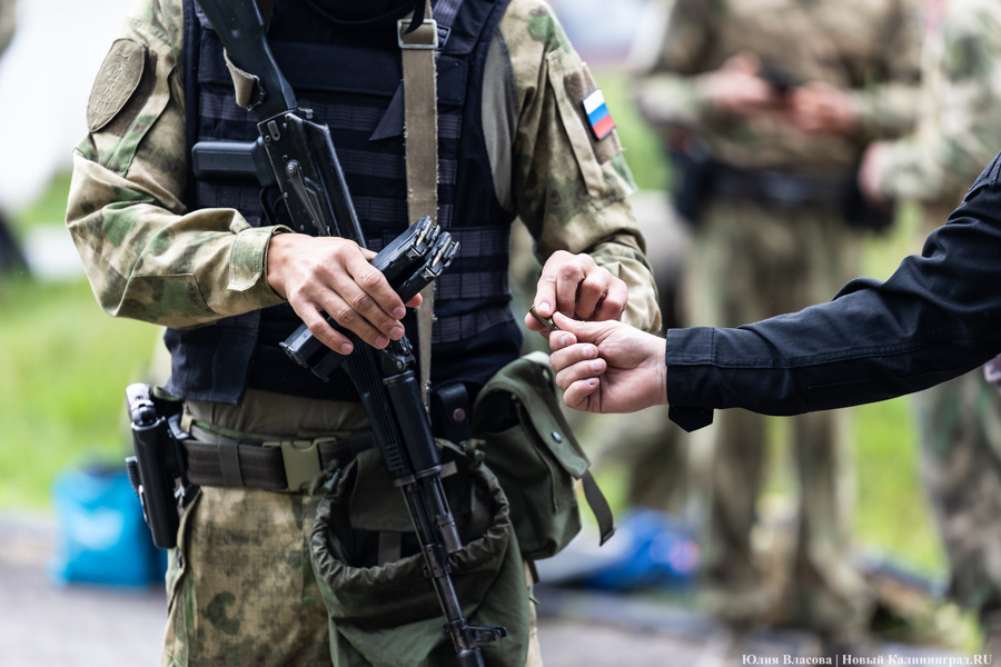 Таможенный спецназ: как проходит чемпионат по служебному двоеборью в Калининградской области (фото)