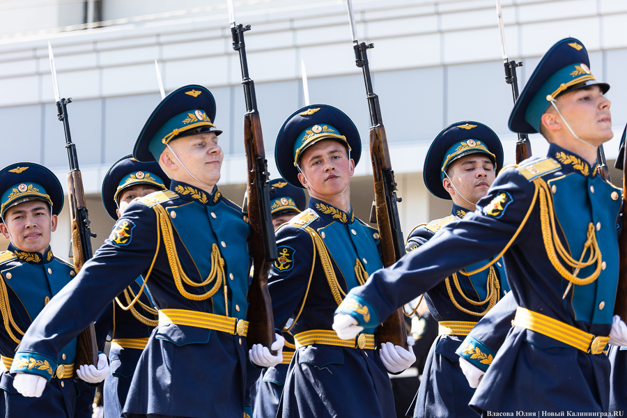Парад Победы в Калининграде 9 мая (фоторепортаж)