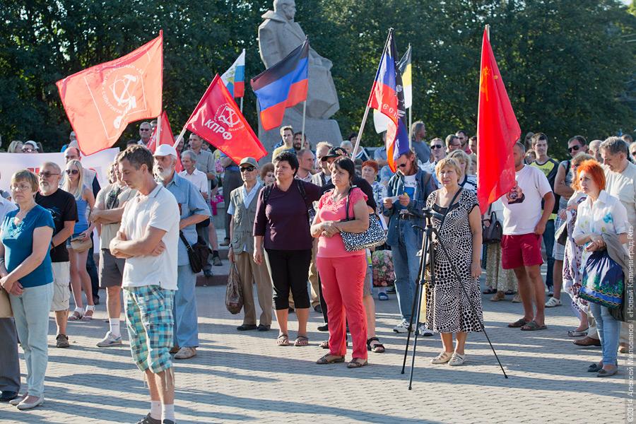 «Он взял автомат в руки!»: как в Калининграде поддерживали воюющий Донбасс