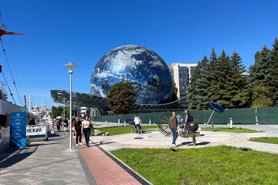 У «Планеты Океан» на несколько дней открыли набережную (фото)