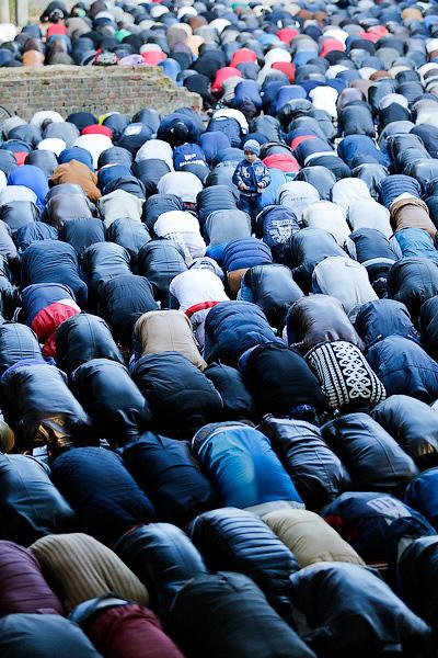 Намоленное место: намаз в праздник Курбан-байрам в Калининграде (фото)