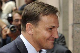 Глава МИД Польши обеспокоен размещением "Искандеров" под Калининградом 