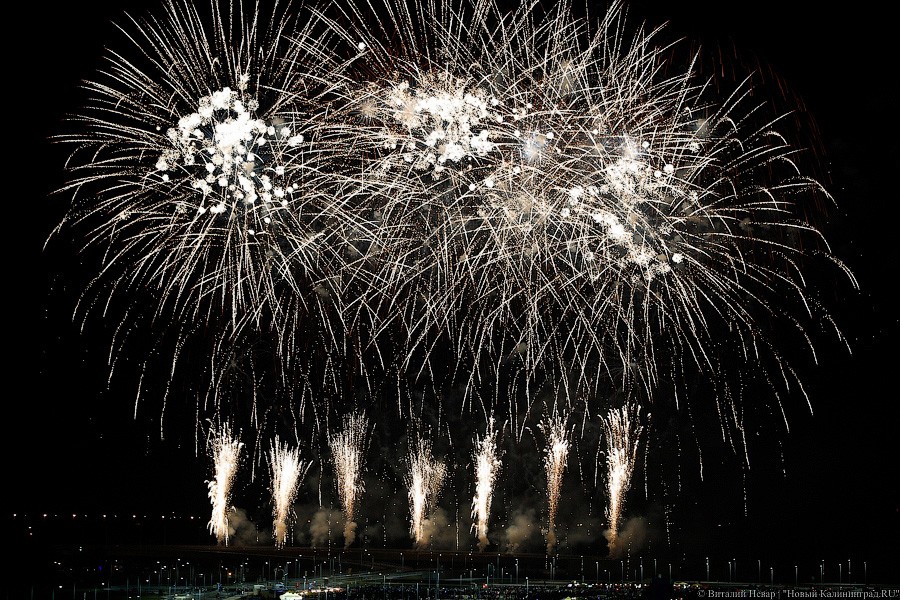 Прежние проблемы на новом месте: в Калининграде начался чемпионат фейерверков