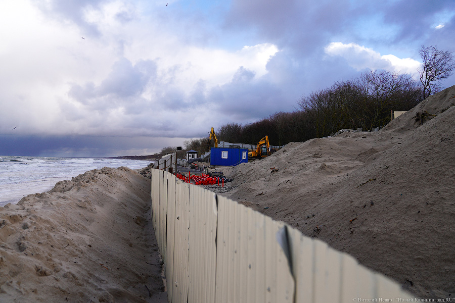 Игра в «Монополь»: как уничтожают авандюну при строительстве кафе в Зеленоградске (фото)