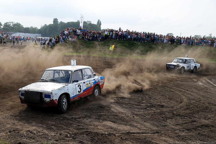 В клубах пыли: как прошел фестиваль экстремальных видов спорта «Ускорение»