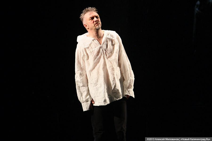 Гамлет: постановка Някрошюса и театра «Мено Фортас» в Калининграде