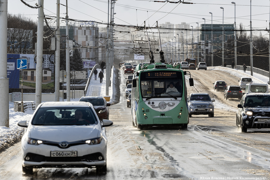 Внезапный снег: Калининград опять оказался не готов к осадкам (фото)