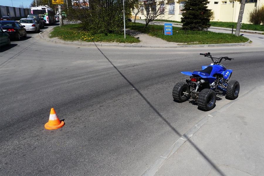 Инспекторы ГИБДД задержали в Калининграде квадроцикл и его водителя (+фото)