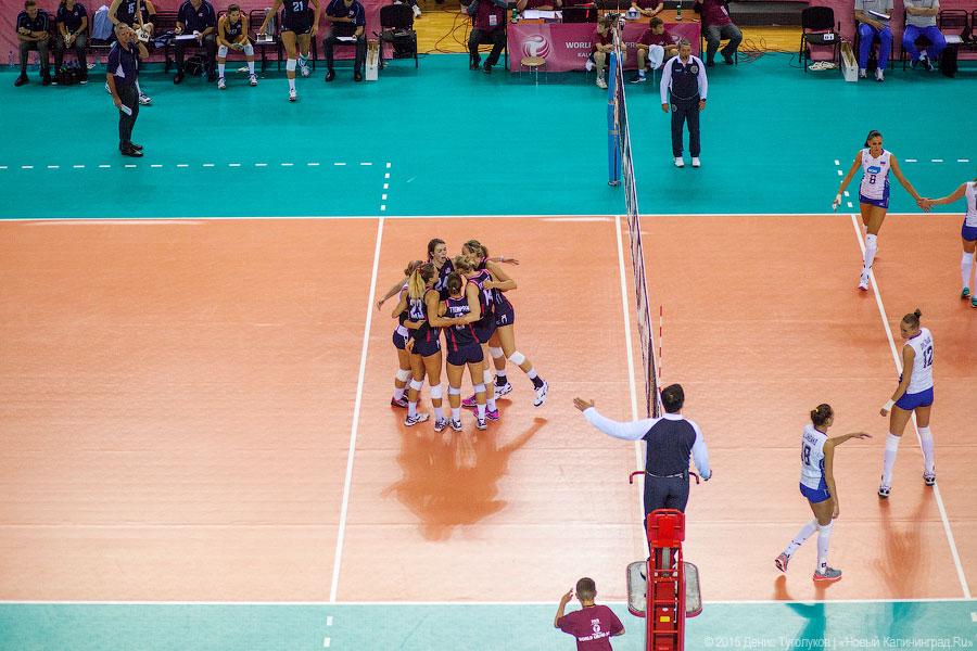 Первый блин комом: российские волейболистки проиграли американкам (фото)