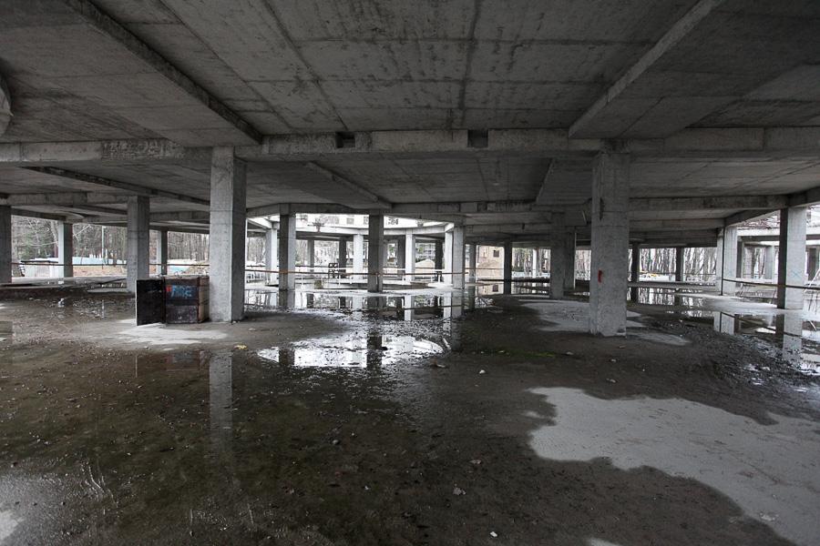 Разморозили: в Светлогорске возобновили строительство Театра эстрады и детского сада