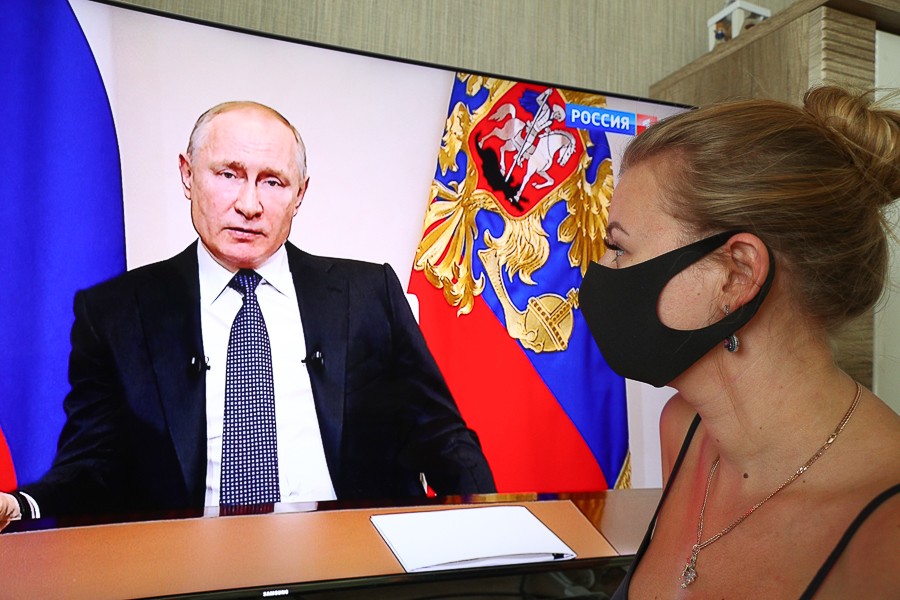 Путин решил перейти на дистанционный формат общения с министрами