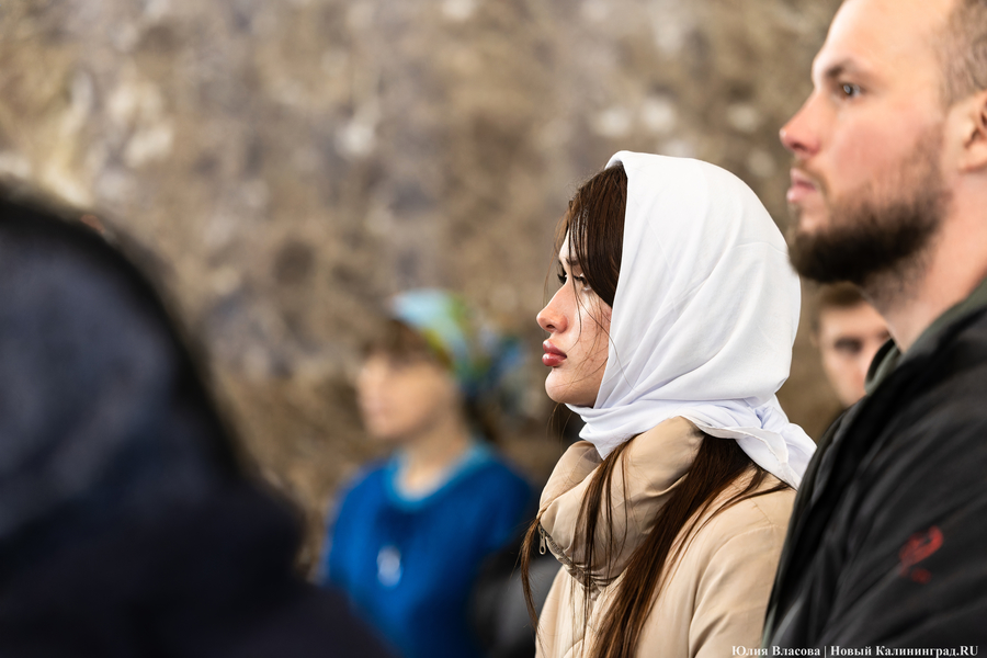 Крестный ход и литургия: как в Калининграде встретили Рождество (фото)