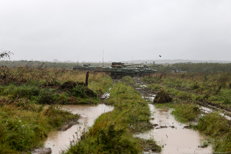 В бой идут мотострелки: учения «Запад-2017» в Калининградской области