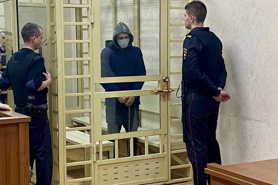 Суд заключил под стражу черняховца, обвиняемого в убийстве 7-летнего пасынка (фото)