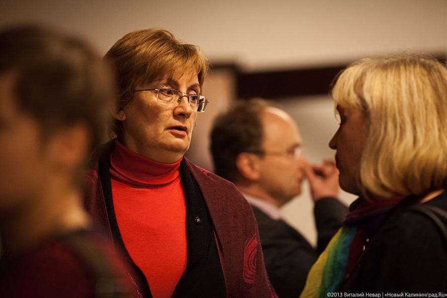 «Точка „0“»: фотохудожники Калининграда о выставке «Белый» в Немецко-русском доме