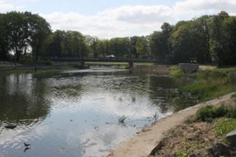 Пешеходный мост на Верхнем озере закрыт на 3 месяца