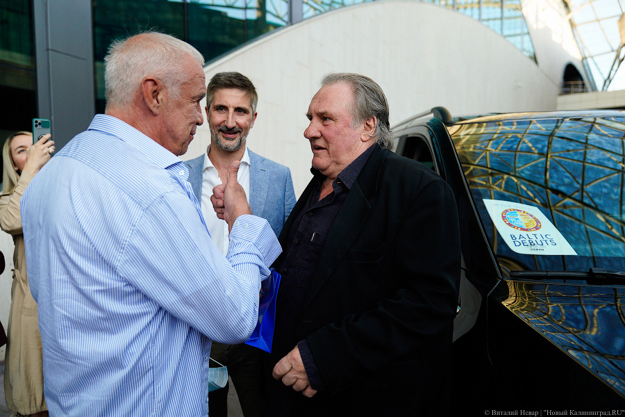 Жерар Депардье выступил на открытии кинофестиваля «Балтийские дебюты» (фото)