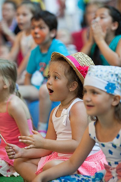 Игры, шопинг, зоопарк: как прошло открытие «Мега Дети»