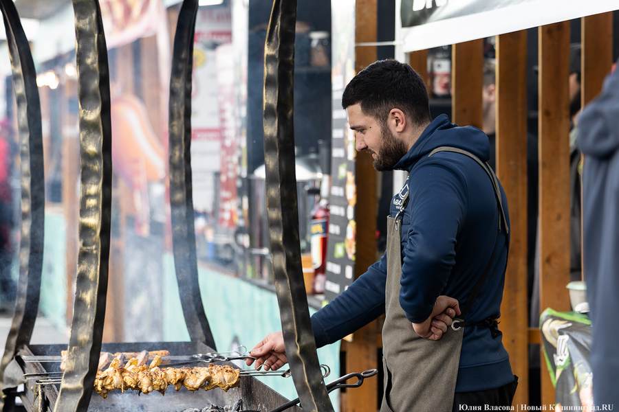 И рыба, и мясо: в Зеленоградске открылся гастрономический «Фиштиваль» (фото)