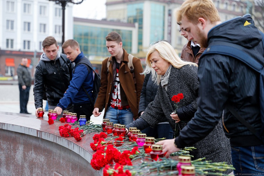 «Калининград-Санкт-Петербург»: в городе прошла акция памяти погибших в метро