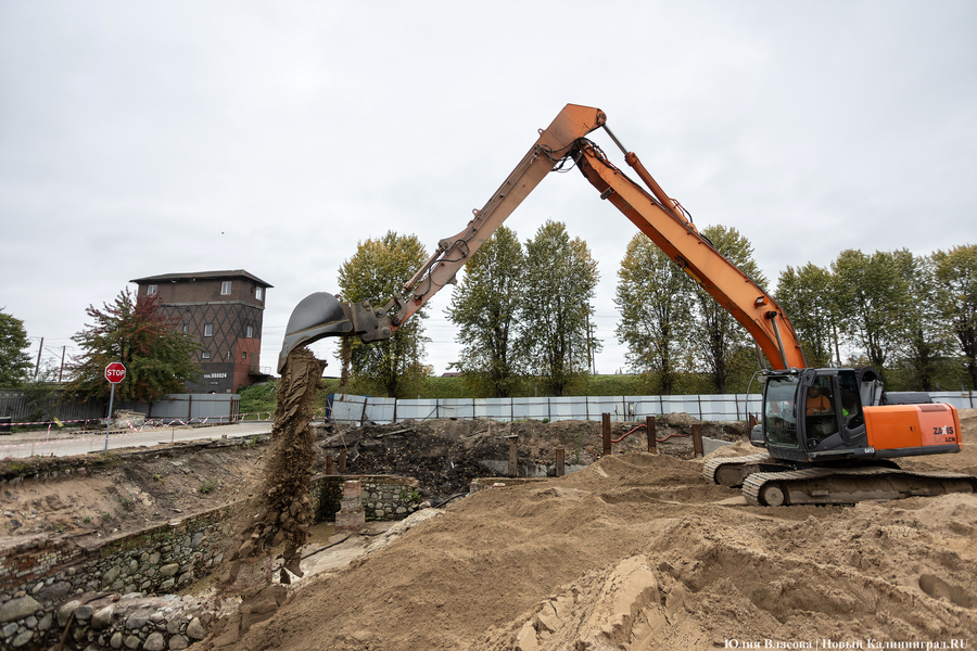 20 октября: в Калининграде засыпали раскопки крепости Фридрихсбург