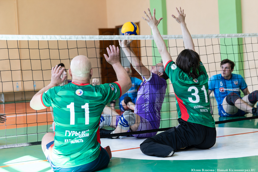 Нет ничего невозможного: в Гурьевске представили сборную области по волейболу сидя (фото)
