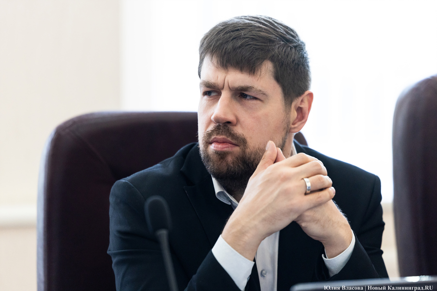 73% новичков: как прошло первое заседание совета депутатов Калининграда 8-го созыва