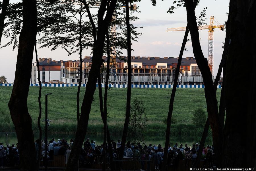 Яркая точка притяжения: как в Гурьевске открывали «Парк света» (фото)