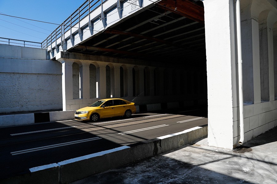 Конец мучений и брусчатки: Киевскую полностью открыли после ремонта (фото)