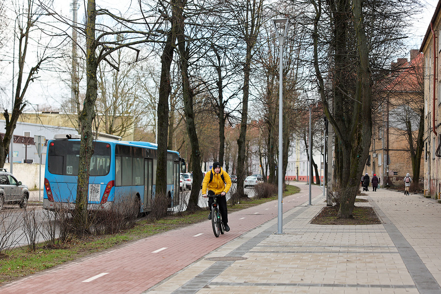 Сложная международная ситуация: как в Калининграде отремонтировали ул. Павлика Морозова (фото)