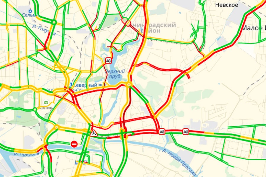 Очевидцы: Калининград встал в пробках из-за эстафеты огня Универсиады