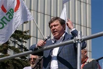 «Яблоко» выдвинуло кандидатом в президенты Григория Явлинского