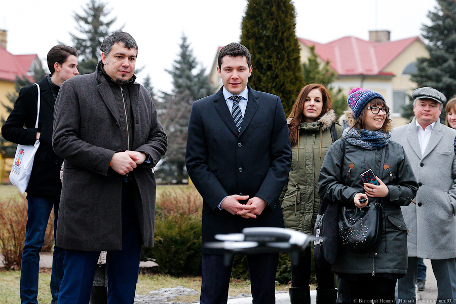 Гениальное место: как Алиханов с одаренными школьниками и IT-шниками общался