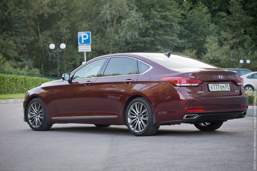 Один другого лучше: двойной тест-драйв Hyundai Genesis нового поколения