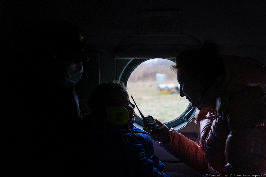 Полет в подарок: летчики Балтфлота исполнили мечту тяжелобольного 6-летнего мальчика