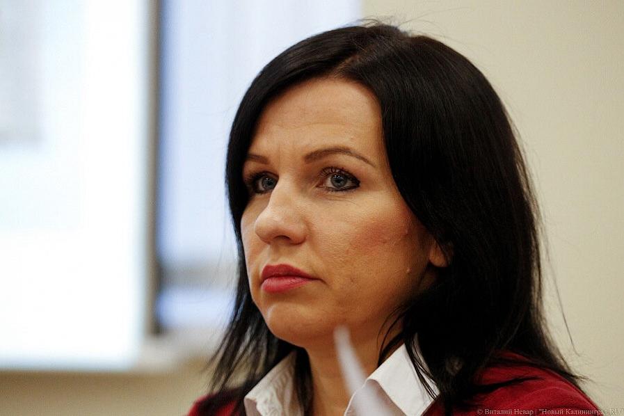 Астахова уволилась из мурманского правительства и решила вернуться в Калининград