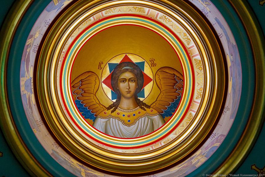 Священные сюжеты: завершается роспись Кафедрального собора в Калининграде