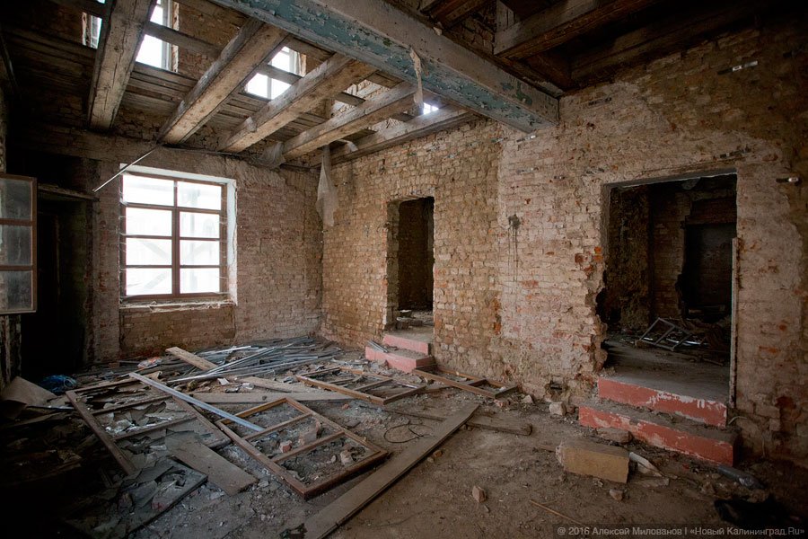 Новая надежда: дом Наполеона в Правдинске получил шанс на восстановление