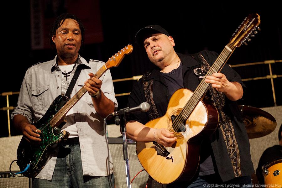 Техасские маньяки: в Калининграде выступили обладатели Грэмми Los Texmaniacs