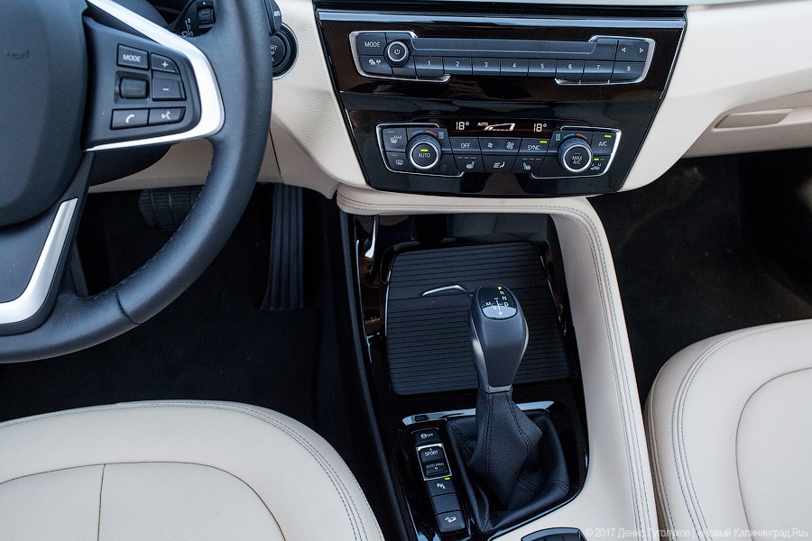 Время первых: тест-драйв компакт-кроссовера BMW X1