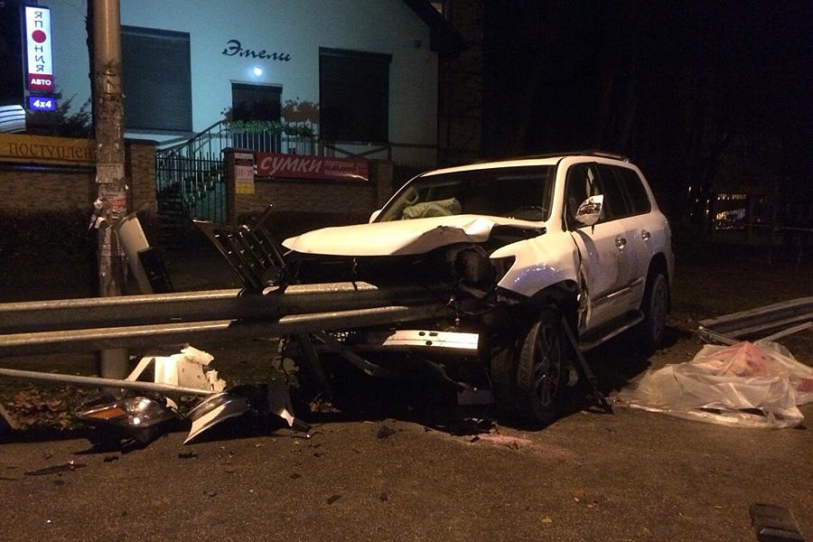 «Его искали добровольцы по дворам»: шокирующее ДТП с жертвами в Калининграде