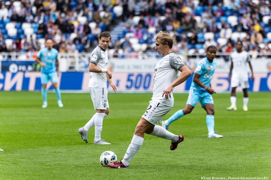 Ничья и второе место в РПЛ: как «Балтика» и «Зенит» сыграли в Калининграде (фото)
