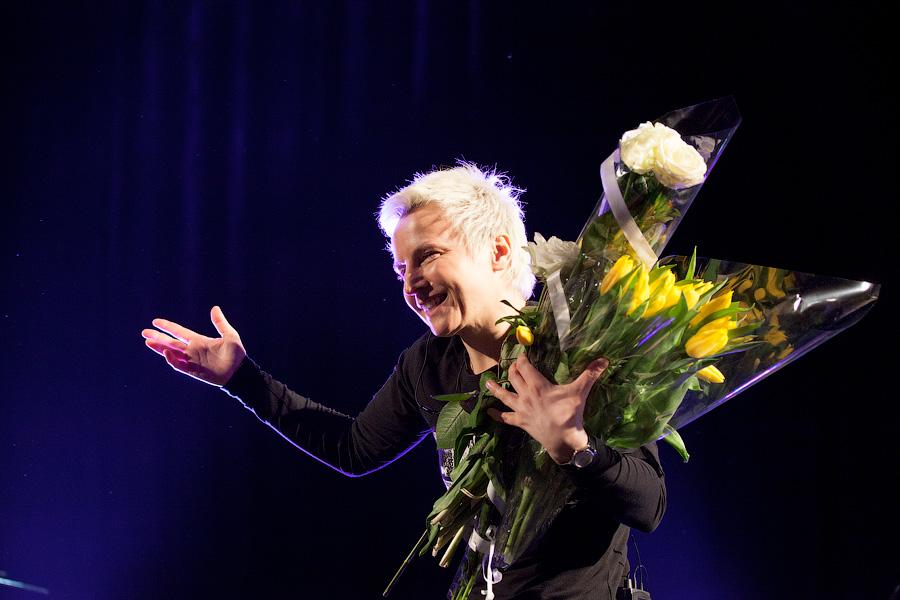 «Белая песня»: фоторепортаж с концерта Светланы Сургановой