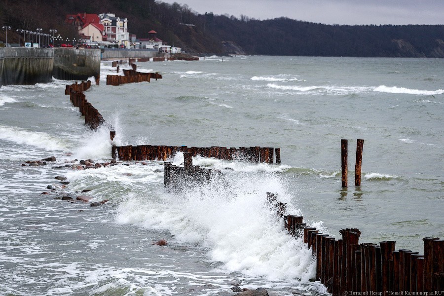 «В ожидании 70 метров»: как ведутся работы по расширению пляжа в Светлогорске