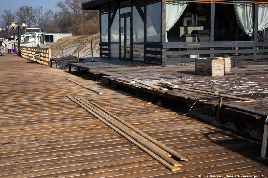 Без «Голубого флага»: как в Янтарном готовятся к пляжному сезону (фото)