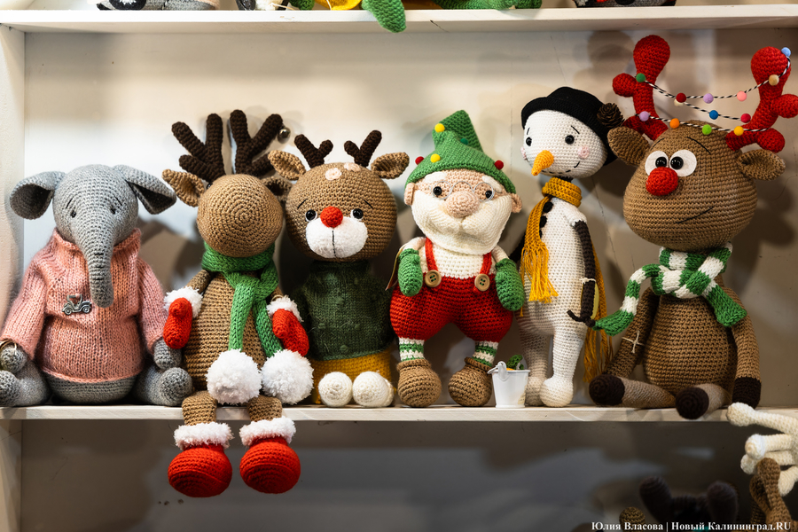 Новогодний вайб на острове Канта: как проходит праздничная ярмарка в Калининграде (фото)